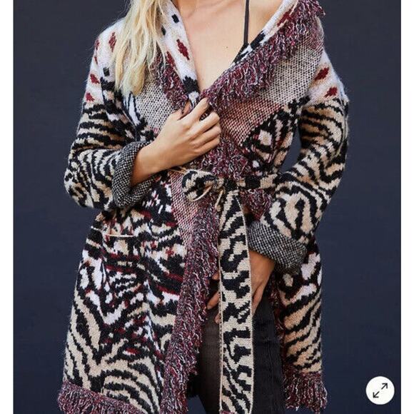 ANTHROPOLOGIE COAT SWEATER FRINGED PENNY LANE ANIMAL PRINT Sz S BOHO AESTHETIC - Picture 4 of 16